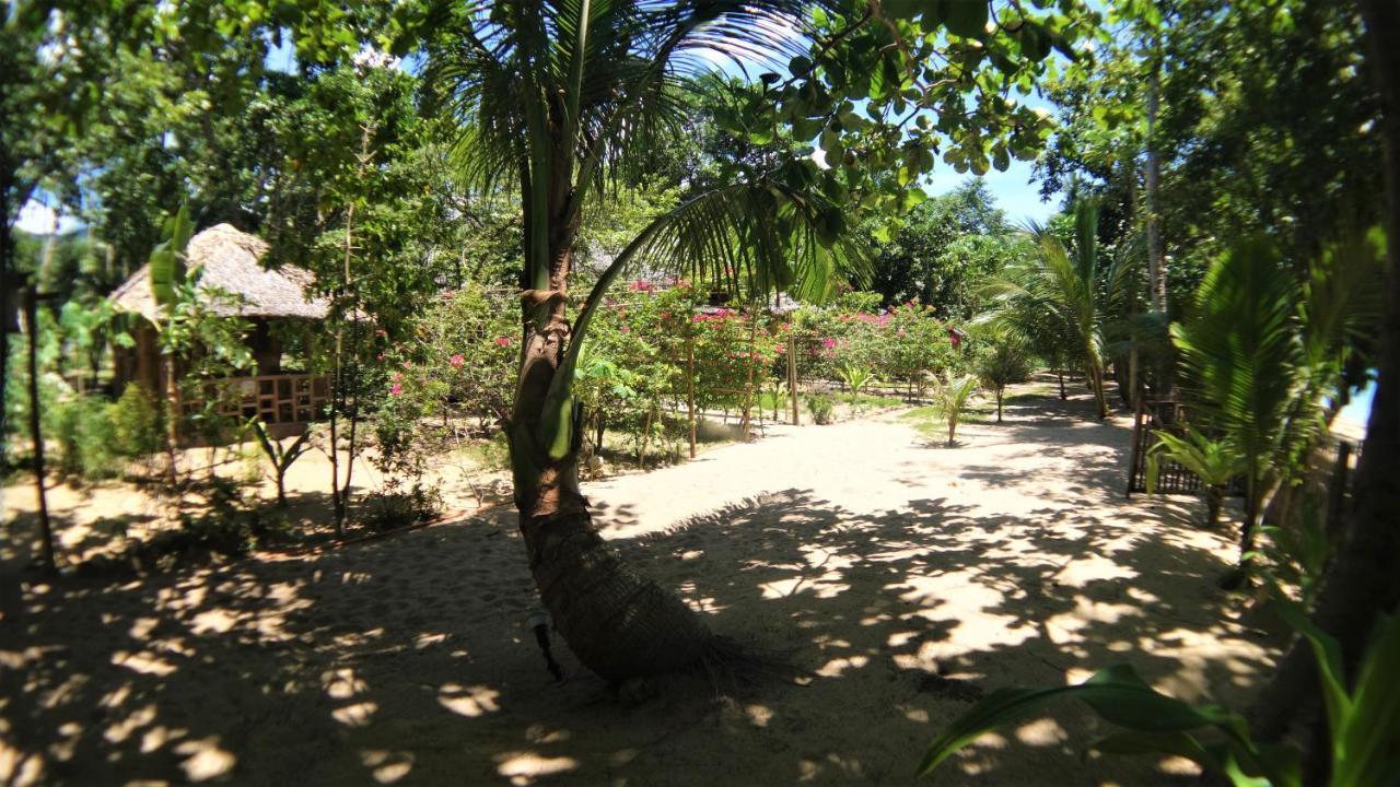 Casa Felicidad Hotel El Nido Exterior photo